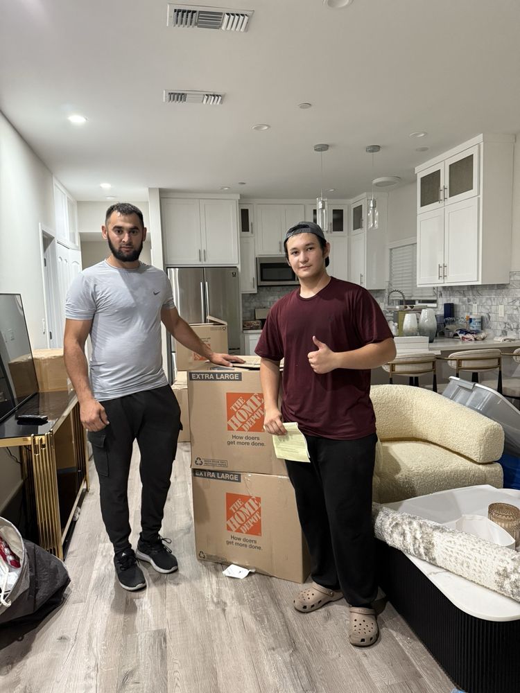 Team member with moving supplies