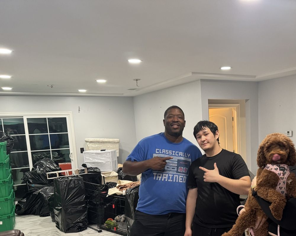 Professional movers with appliances